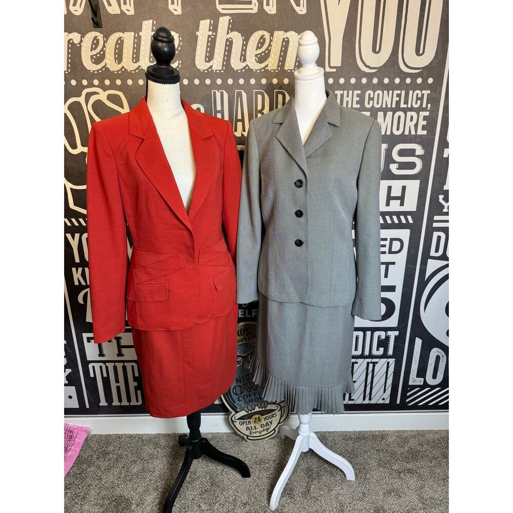 Anne Klein Skirt Suit Set Women’s Size 6 Career Office Power Blazer